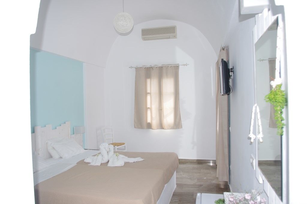 Iris Boutique Hotel Kamári Eksteriør bilde